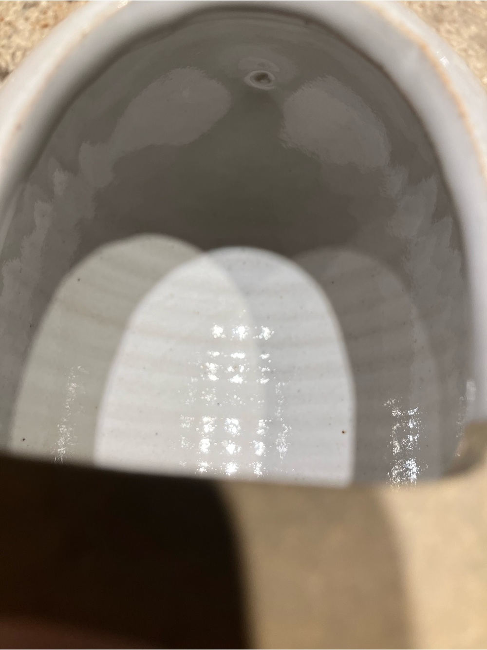 Farmhouse Pottery Beehive Salt Cellar - Picture 9 of 12